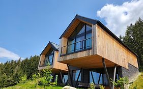 Skri Chalets